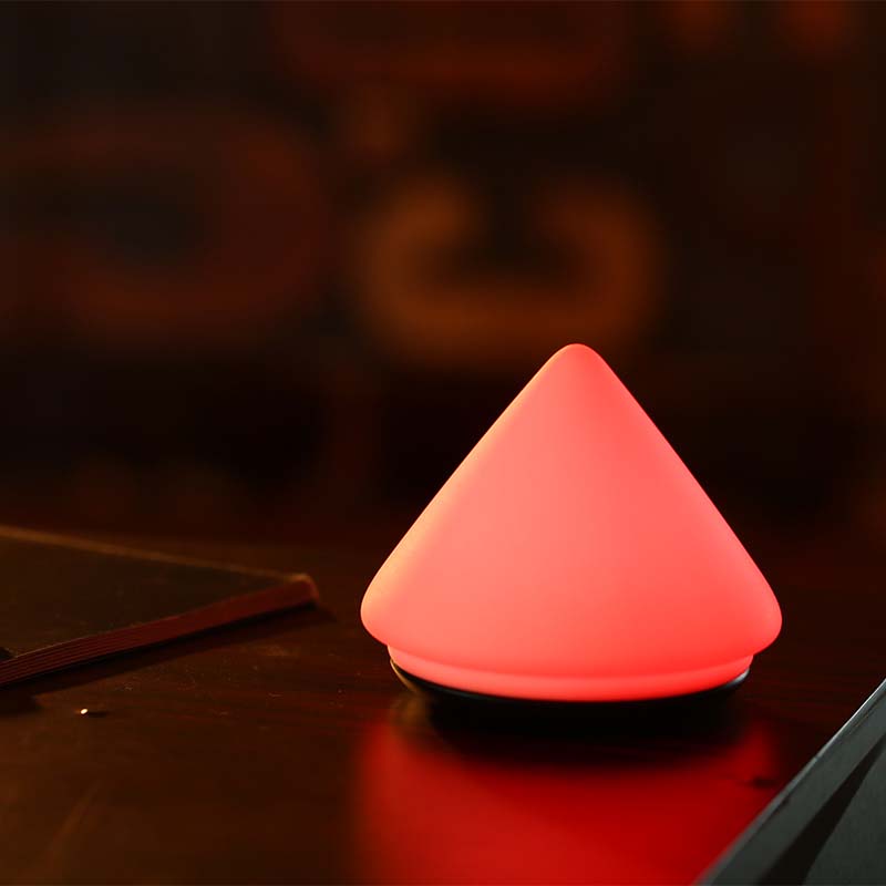 Touch Control Bedside Lamp Volcano Silica Gel Night Light Pat Pat Lights Portable Rechargeable LED Nightstand Lights Atmosphere Light for Bedroom Kids Room Baby Room Decoration Lamp