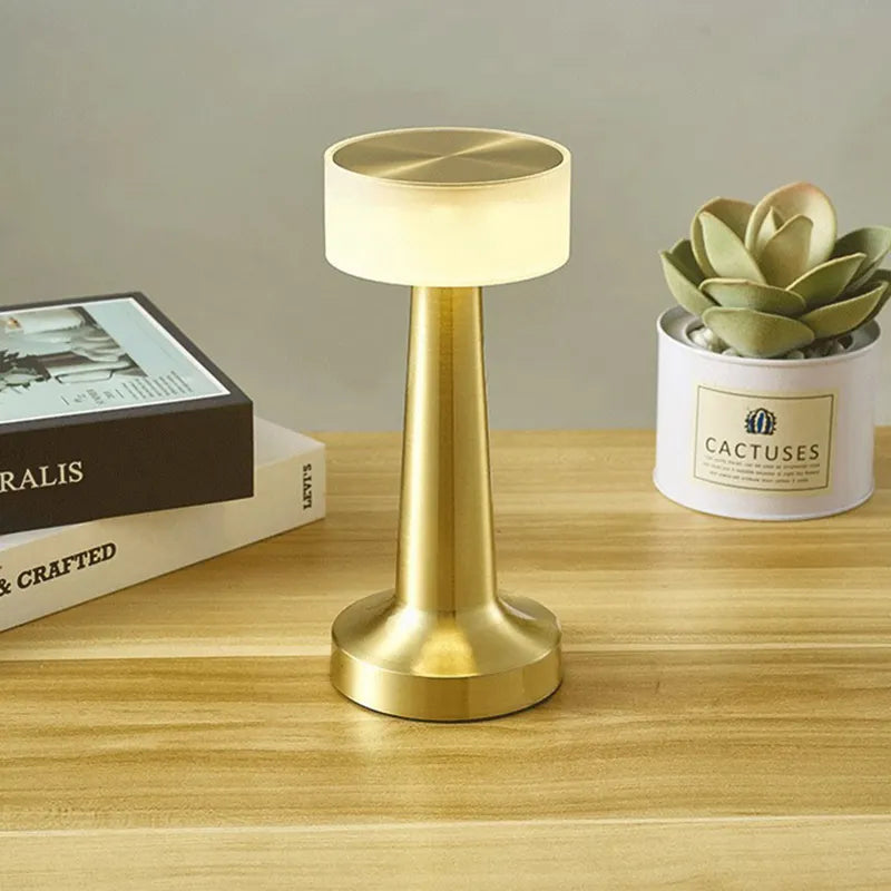 Touch Switch Led Bedside Night Lights Chargeable Desk Light Rechargeable Usb Bar Restaurant Led Table Lamp for Restaurant Hotel