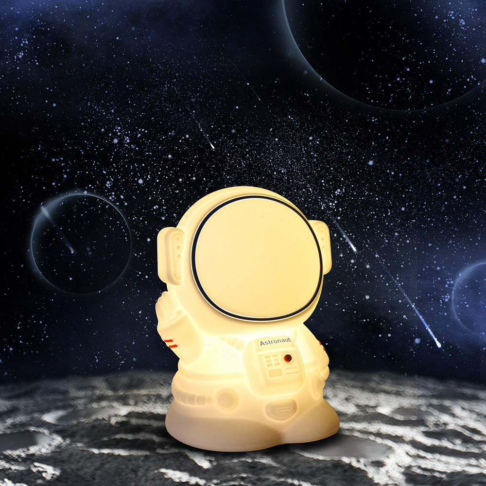 Cute Nursery Decor Silicone Night Lamp, 7 Colour Changing Night Light for Kids Bedroom, Nursery Silicone Night Light Gifts for Toddlers (Pack of 1) (Silicone Astronaut Lamp)