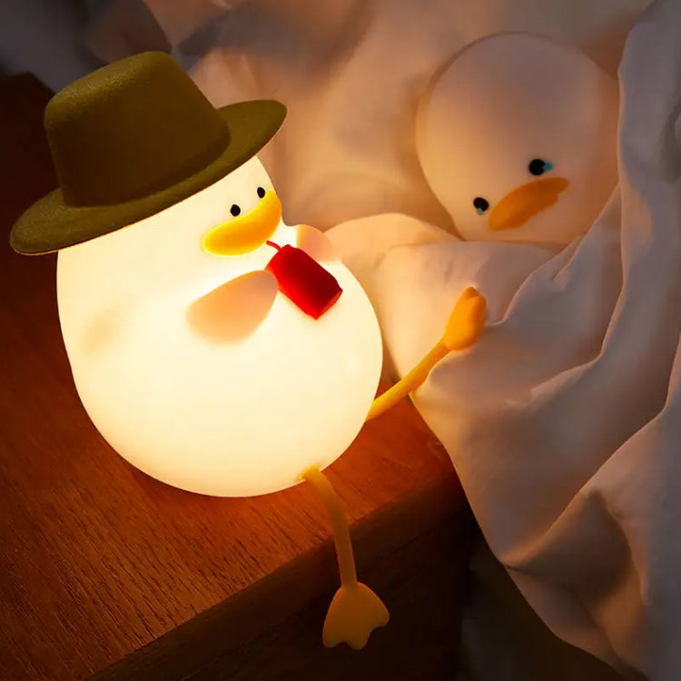 Duck Night Light LED Silicone Duck Lamp Nursery Led Night Light Cute Animal Bedside Table Lamp Bedside Touch Lamp for Teen Toddler