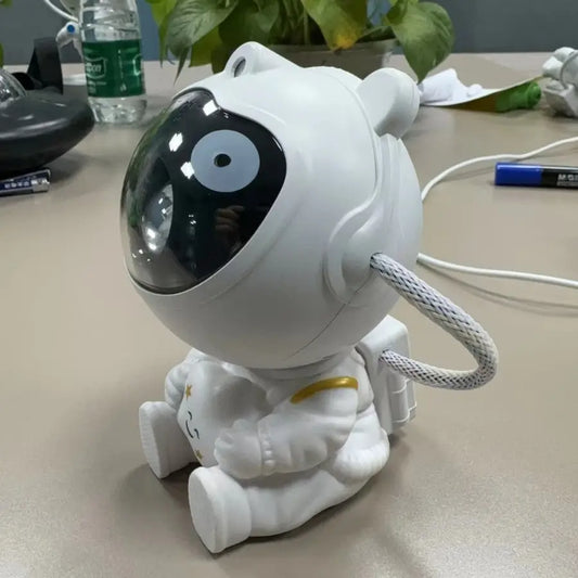 Good Price Galaxy Astronaut Light Projector Starry Star Night Light Usb Aurora Sky Starlight Nebula Astronaut Galaxy Projector
