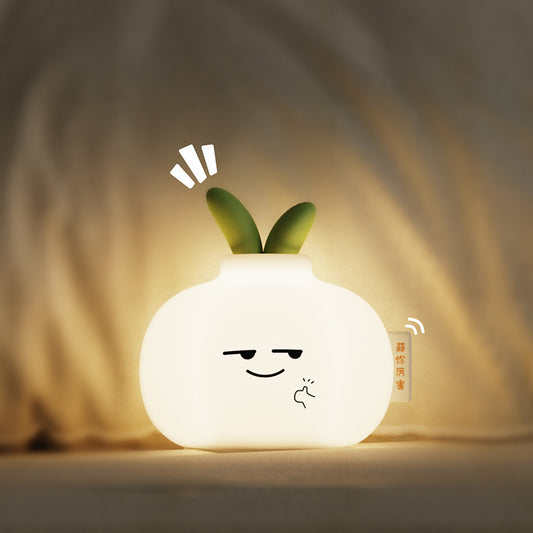 Touch sensor desk lamp, kindergarten night light, cute garlic-shaped night light for desktop - bedroom desk lamp for desktop, bedroom, children's room and living room