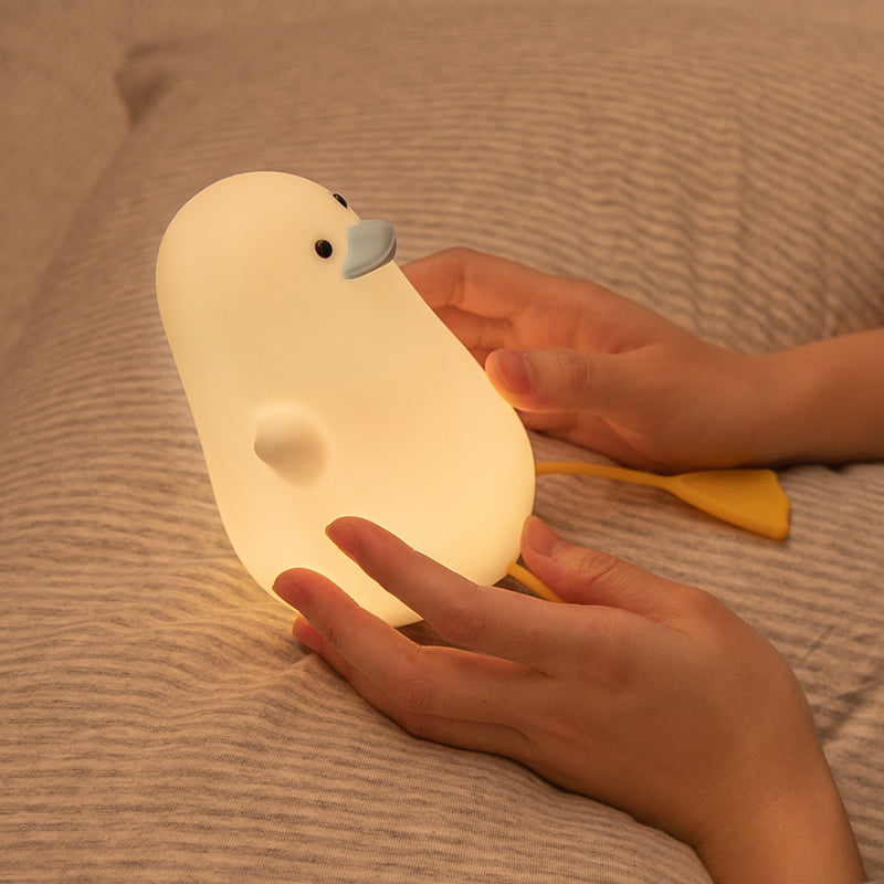 LED Silicone Duck Night Light Cute Light Up Dimmable Nursery Nightlight Rechargeable Bedside Touch Lamp for Breastfeeding